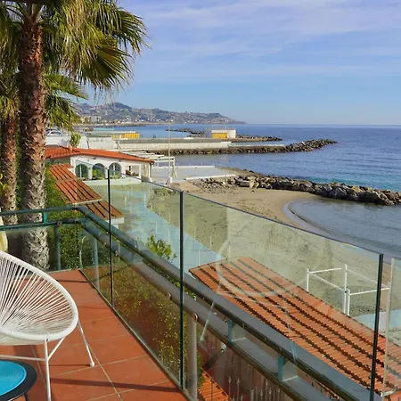 Villa Rita Sea Front View Sanremo - Parcheggio Gratuito In Struttura-3